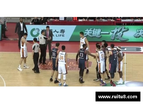 JN江南体育CBA打球最脏球员！广东宏远旧将用坏动作伤人屡教不改应被